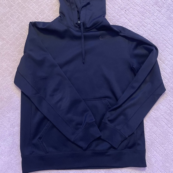 Nike Sweaters - nike sweatshirt